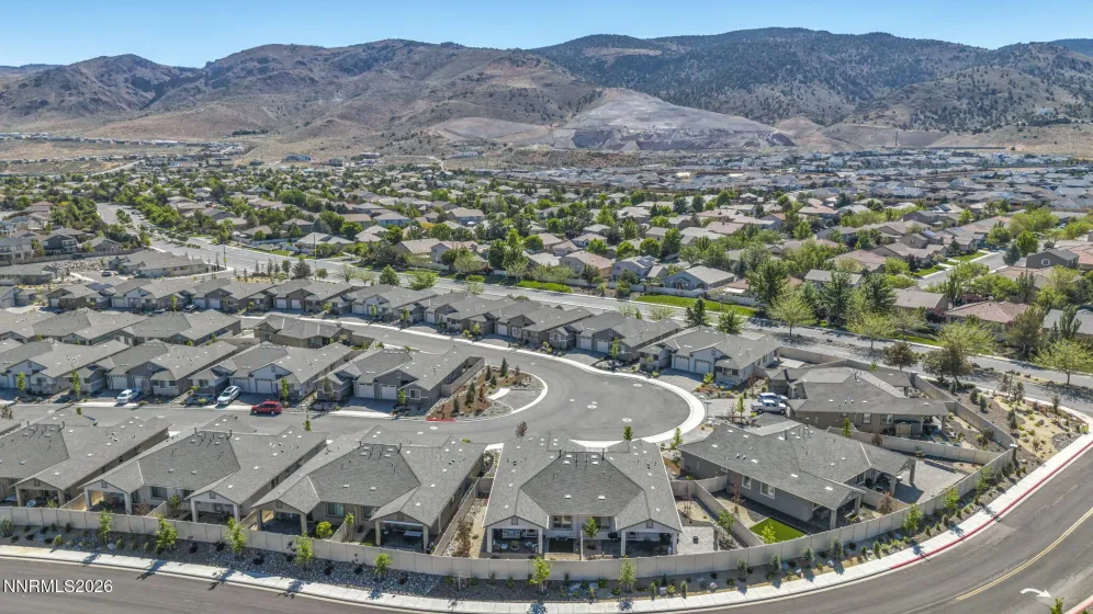 10862 Farmstead, Reno, Nevada 89521, 2 Bedrooms Bedrooms, ,2 BathroomsBathrooms,Residential,Residential,Farmstead,0,260008210