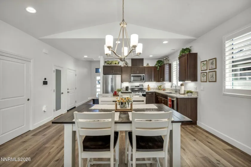 10862 Farmstead, Reno, Nevada 89521, 2 Bedrooms Bedrooms, ,2 BathroomsBathrooms,Residential,Residential,Farmstead,0,260008210