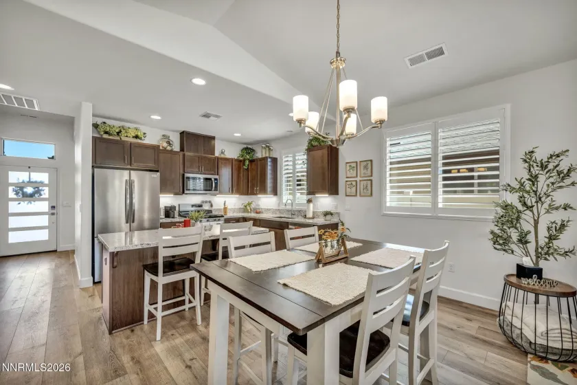 10862 Farmstead, Reno, Nevada 89521, 2 Bedrooms Bedrooms, ,2 BathroomsBathrooms,Residential,Residential,Farmstead,0,260008210
