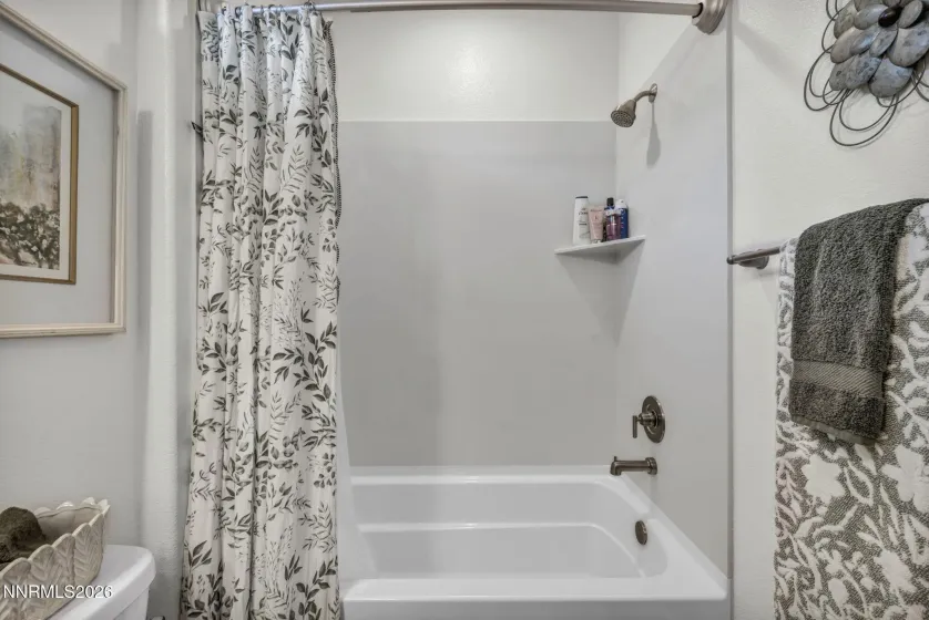 10862 Farmstead, Reno, Nevada 89521, 2 Bedrooms Bedrooms, ,2 BathroomsBathrooms,Residential,Residential,Farmstead,0,260008210
