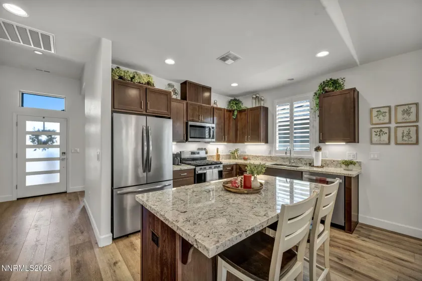 10862 Farmstead, Reno, Nevada 89521, 2 Bedrooms Bedrooms, ,2 BathroomsBathrooms,Residential,Residential,Farmstead,0,260008210