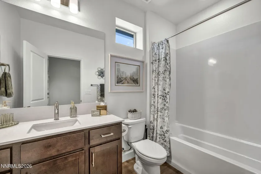 10862 Farmstead, Reno, Nevada 89521, 2 Bedrooms Bedrooms, ,2 BathroomsBathrooms,Residential,Residential,Farmstead,0,260008210