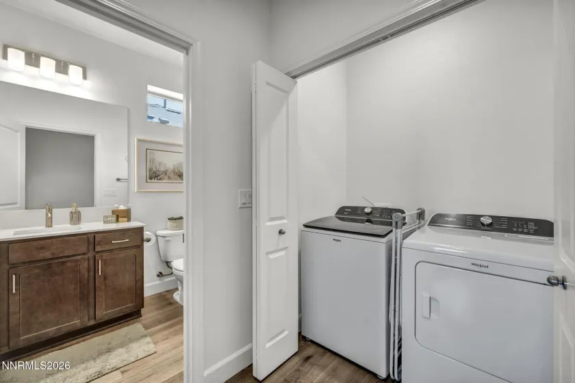 10862 Farmstead, Reno, Nevada 89521, 2 Bedrooms Bedrooms, ,2 BathroomsBathrooms,Residential,Residential,Farmstead,0,260008210