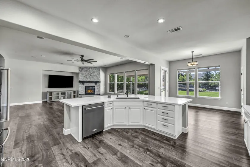 400 Sunset Springs, Spanish Springs, Nevada 89441, 4 Bedrooms Bedrooms, ,3 BathroomsBathrooms,Residential,Residential,Sunset Springs,0,260008215