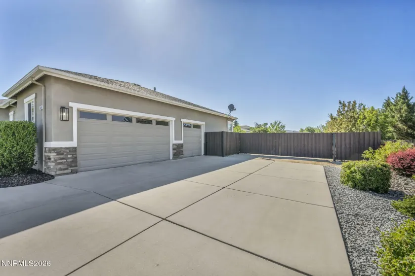 400 Sunset Springs, Spanish Springs, Nevada 89441, 4 Bedrooms Bedrooms, ,3 BathroomsBathrooms,Residential,Residential,Sunset Springs,0,260008215