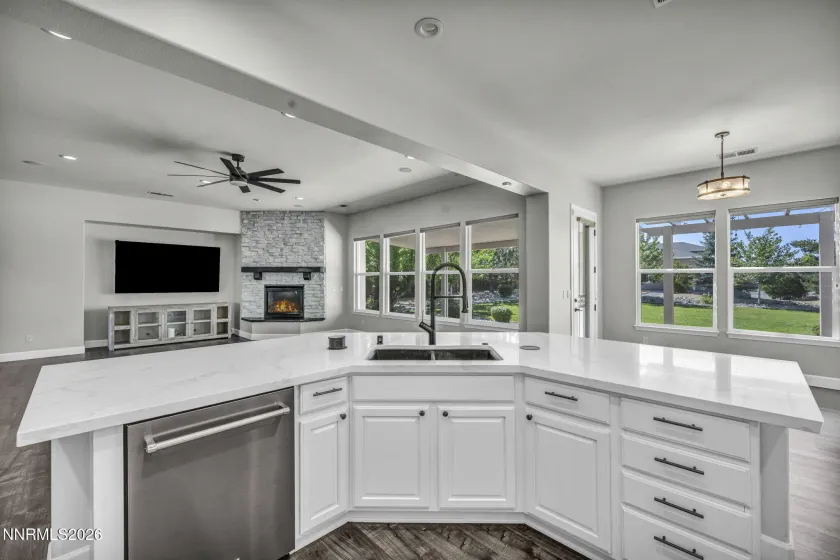 400 Sunset Springs, Spanish Springs, Nevada 89441, 4 Bedrooms Bedrooms, ,3 BathroomsBathrooms,Residential,Residential,Sunset Springs,0,260008215
