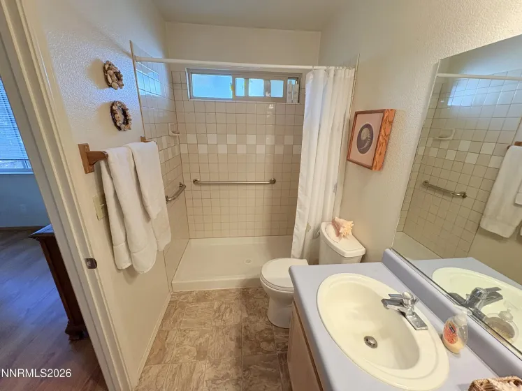 220 Mia, Sparks, Nevada 89436, 3 Bedrooms Bedrooms, ,2 BathroomsBathrooms,Residential,Residential,Mia,0,260008217