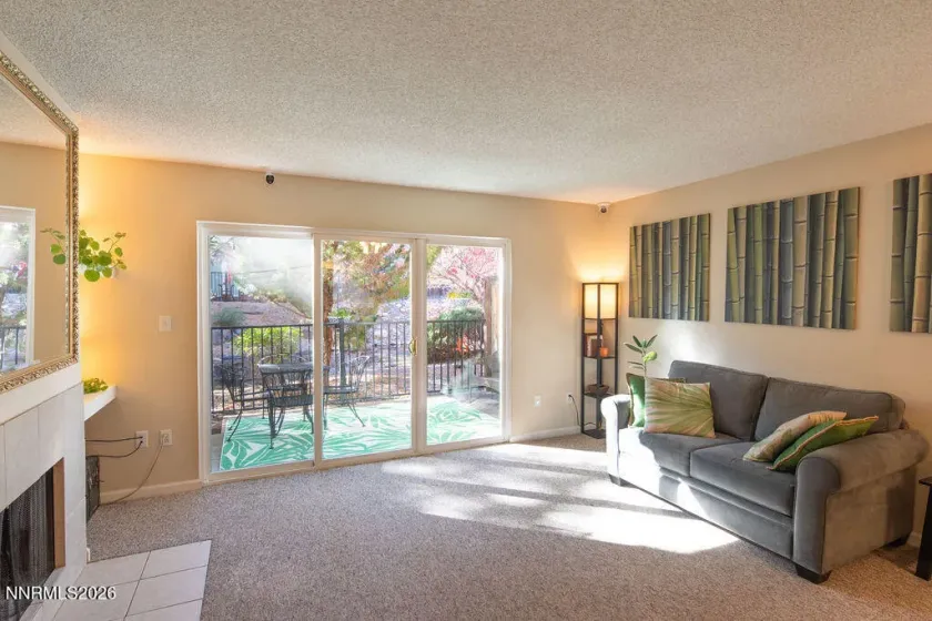 3016 Eastshore, Reno, Nevada 89509, 2 Bedrooms Bedrooms, ,2 BathroomsBathrooms,Residential,Residential,Eastshore,0,260008219