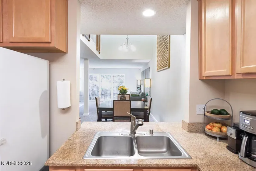 3016 Eastshore, Reno, Nevada 89509, 2 Bedrooms Bedrooms, ,2 BathroomsBathrooms,Residential,Residential,Eastshore,0,260008219