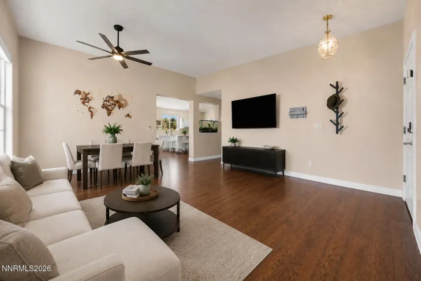 3382 Snake River, Reno, Nevada 89503, 3 Bedrooms Bedrooms, ,2 BathroomsBathrooms,Residential,Residential,Snake River,0,260008220