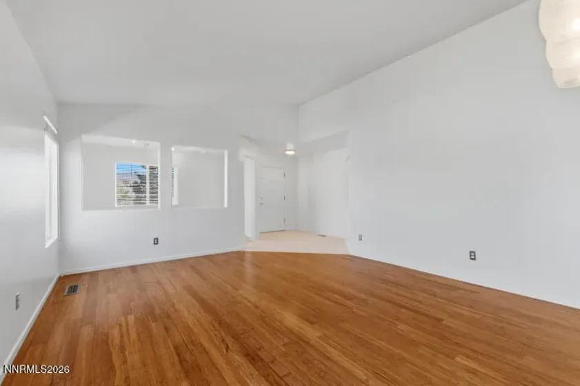 4043 Kings Row, Reno, Nevada 89503, 3 Bedrooms Bedrooms, ,2 BathroomsBathrooms,Residential,Residential,Kings Row,0,260008221