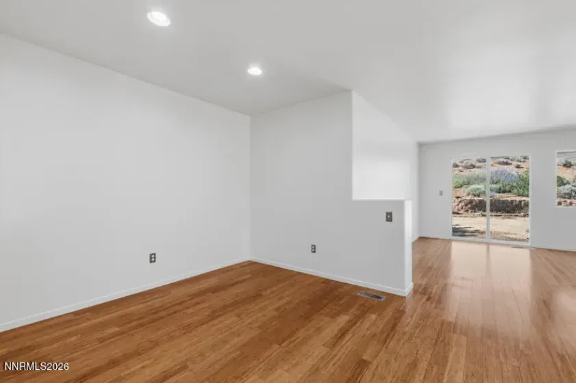 4043 Kings Row, Reno, Nevada 89503, 3 Bedrooms Bedrooms, ,2 BathroomsBathrooms,Residential,Residential,Kings Row,0,260008221