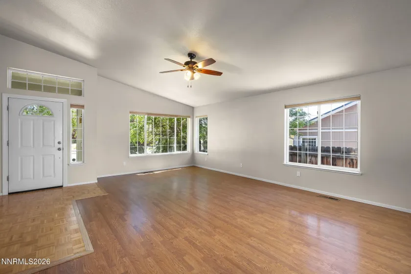 889 University Park, Reno, Nevada 89512, 4 Bedrooms Bedrooms, ,2 BathroomsBathrooms,Residential,Residential,University Park,0,260008222