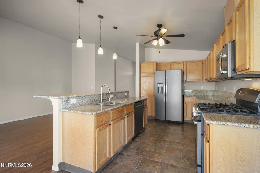 889 University Park, Reno, Nevada 89512, 4 Bedrooms Bedrooms, ,2 BathroomsBathrooms,Residential,Residential,University Park,0,260008222