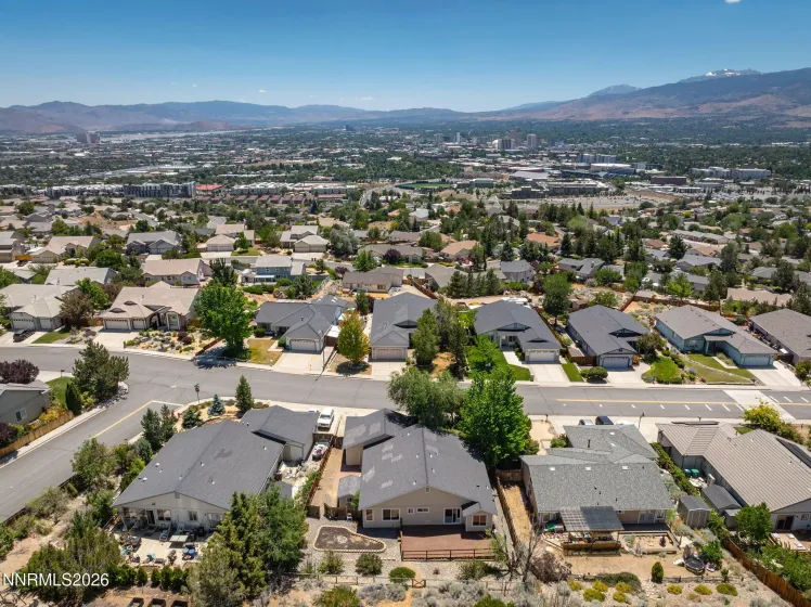 889 University Park, Reno, Nevada 89512, 4 Bedrooms Bedrooms, ,2 BathroomsBathrooms,Residential,Residential,University Park,0,260008222