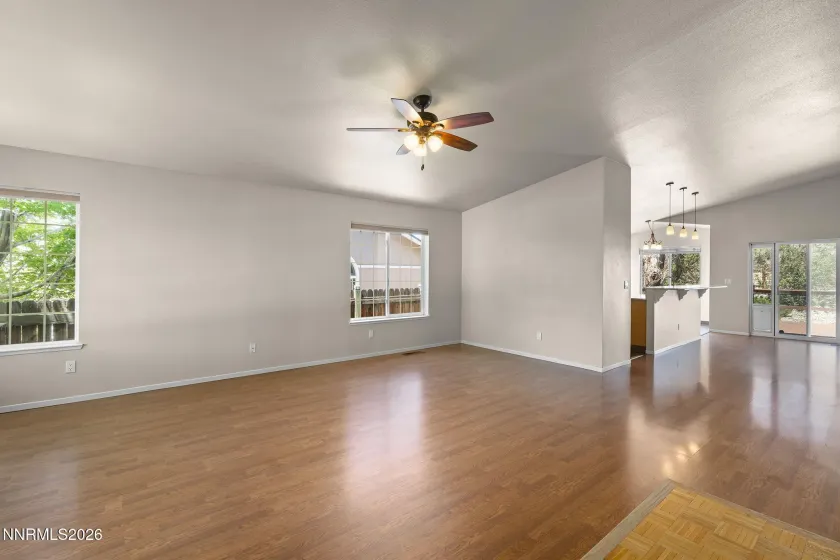 889 University Park, Reno, Nevada 89512, 4 Bedrooms Bedrooms, ,2 BathroomsBathrooms,Residential,Residential,University Park,0,260008222