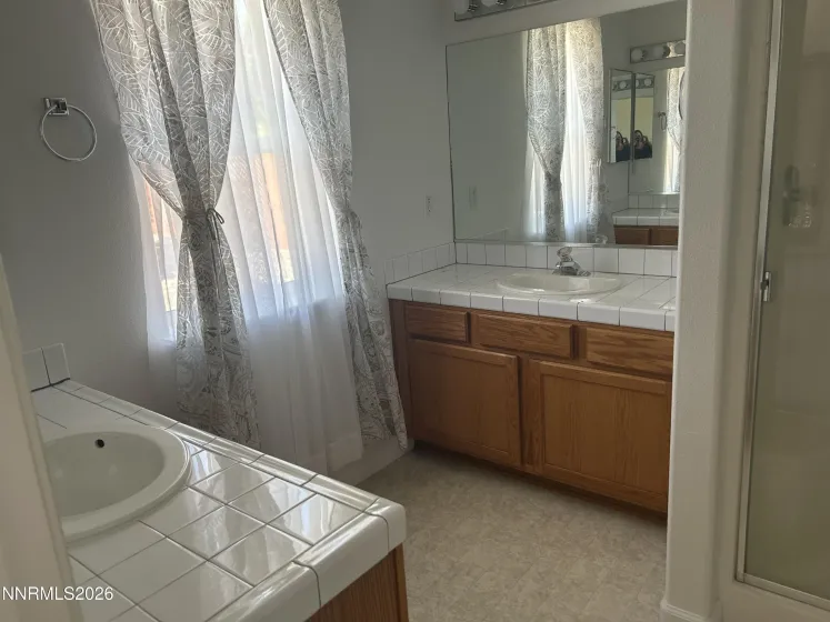 15 Caterpillar, Sparks, Nevada 89441, 4 Bedrooms Bedrooms, ,2 BathroomsBathrooms,Residential,Residential,Caterpillar,0,260008223