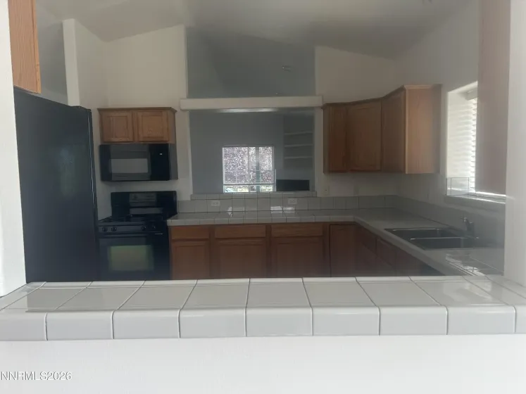 15 Caterpillar, Sparks, Nevada 89441, 4 Bedrooms Bedrooms, ,2 BathroomsBathrooms,Residential,Residential,Caterpillar,0,260008223