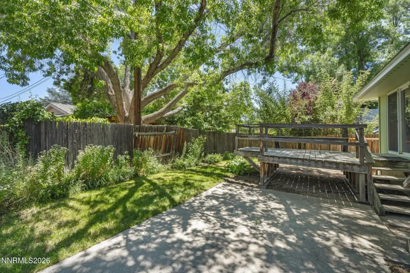 1310 Earl, Reno, Nevada 89503, 3 Bedrooms Bedrooms, ,2 BathroomsBathrooms,Residential,Residential,Earl,0,260008225