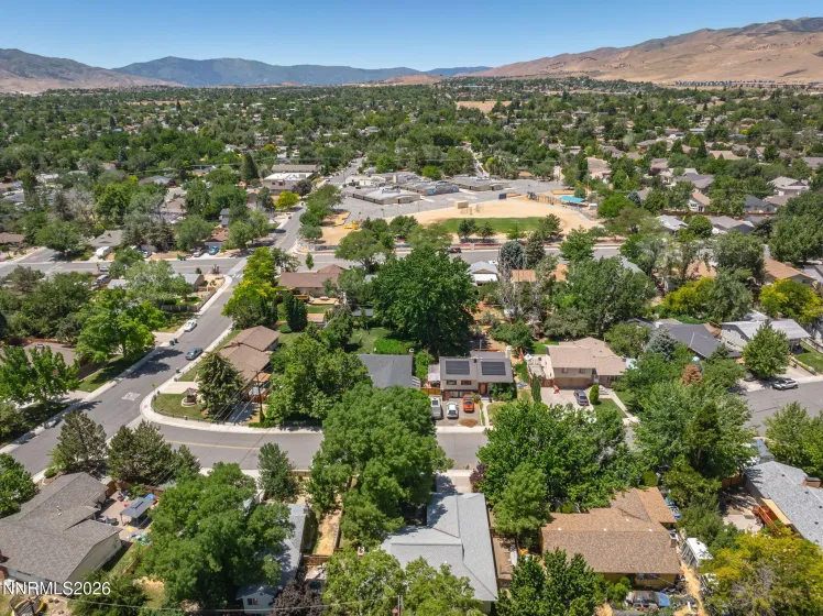 1310 Earl, Reno, Nevada 89503, 3 Bedrooms Bedrooms, ,2 BathroomsBathrooms,Residential,Residential,Earl,0,260008225