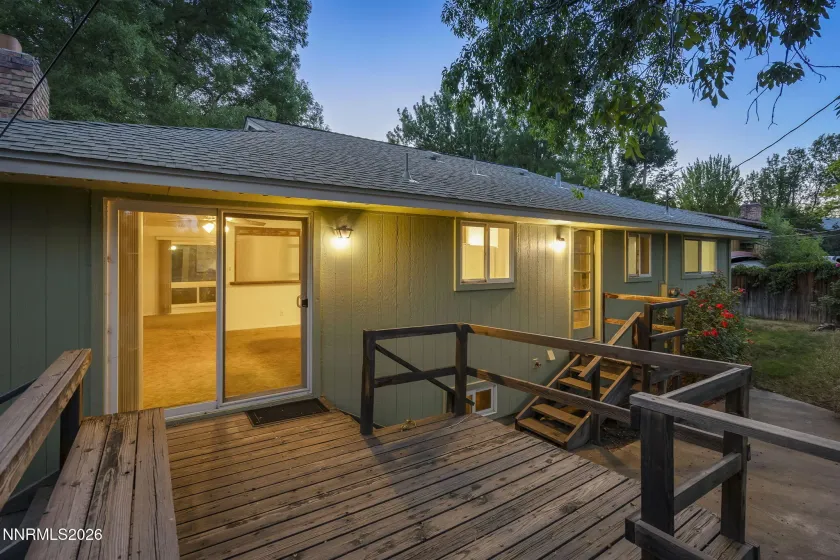 1310 Earl, Reno, Nevada 89503, 3 Bedrooms Bedrooms, ,2 BathroomsBathrooms,Residential,Residential,Earl,0,260008225