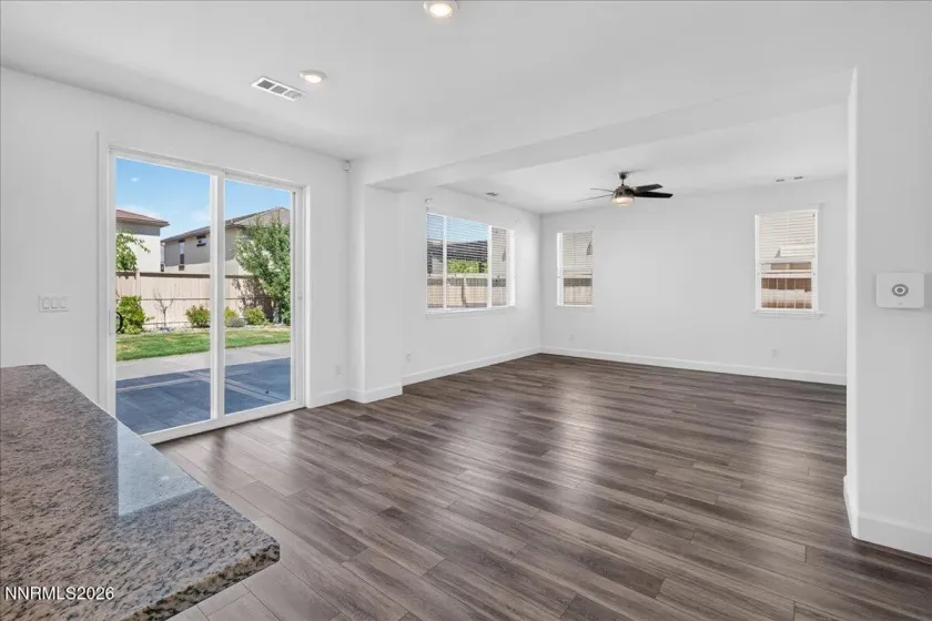 9727 Quartette, Reno, Nevada 89521, 3 Bedrooms Bedrooms, ,3 BathroomsBathrooms,Residential,Residential,Quartette,0,260008226