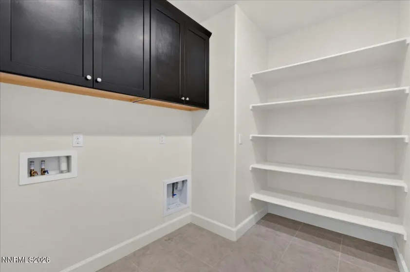9727 Quartette, Reno, Nevada 89521, 3 Bedrooms Bedrooms, ,3 BathroomsBathrooms,Residential,Residential,Quartette,0,260008226