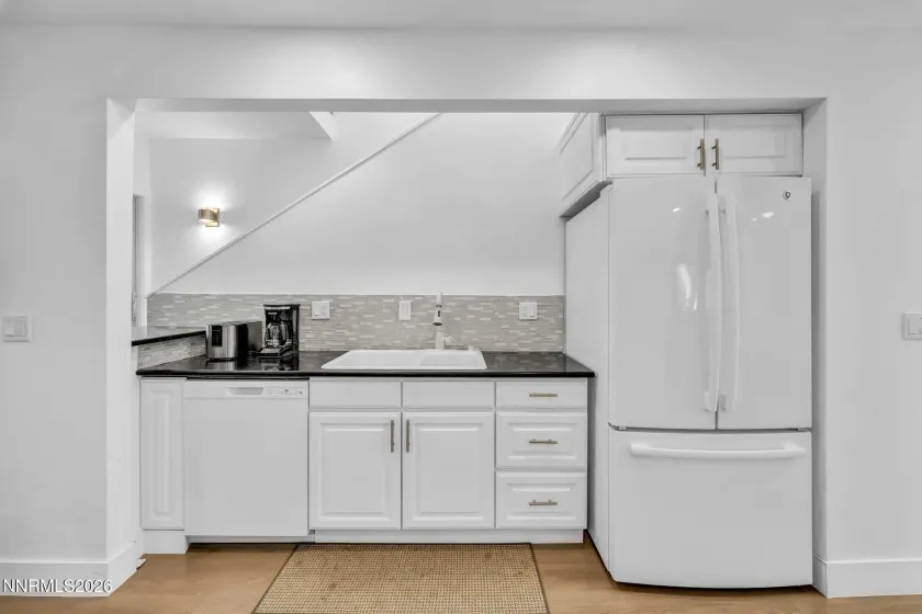 155 Holly, Stateline, Nevada 89449, 3 Bedrooms Bedrooms, ,4 BathroomsBathrooms,Residential,Residential,Holly,0,260008227