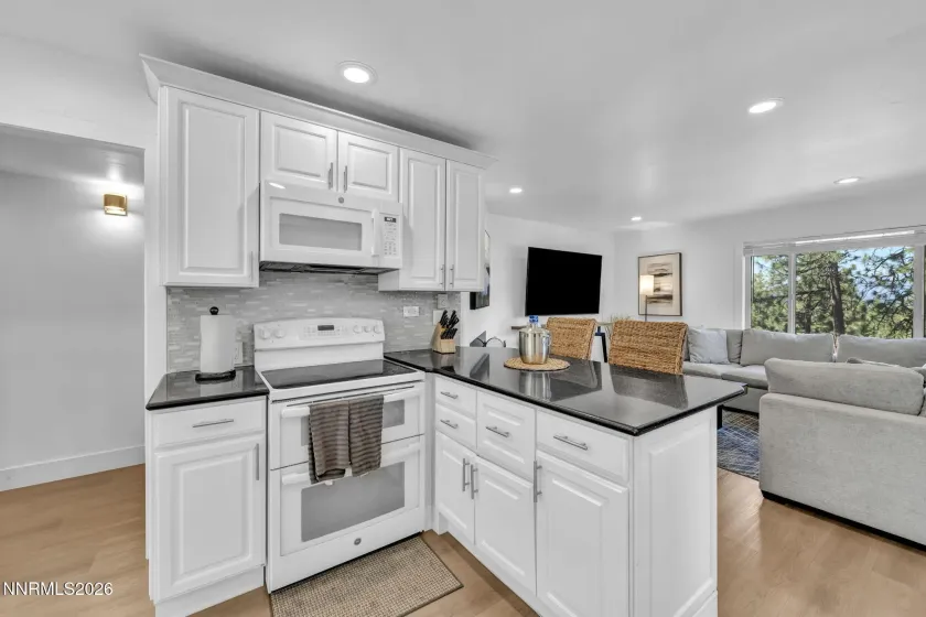 155 Holly, Stateline, Nevada 89449, 3 Bedrooms Bedrooms, ,4 BathroomsBathrooms,Residential,Residential,Holly,0,260008227