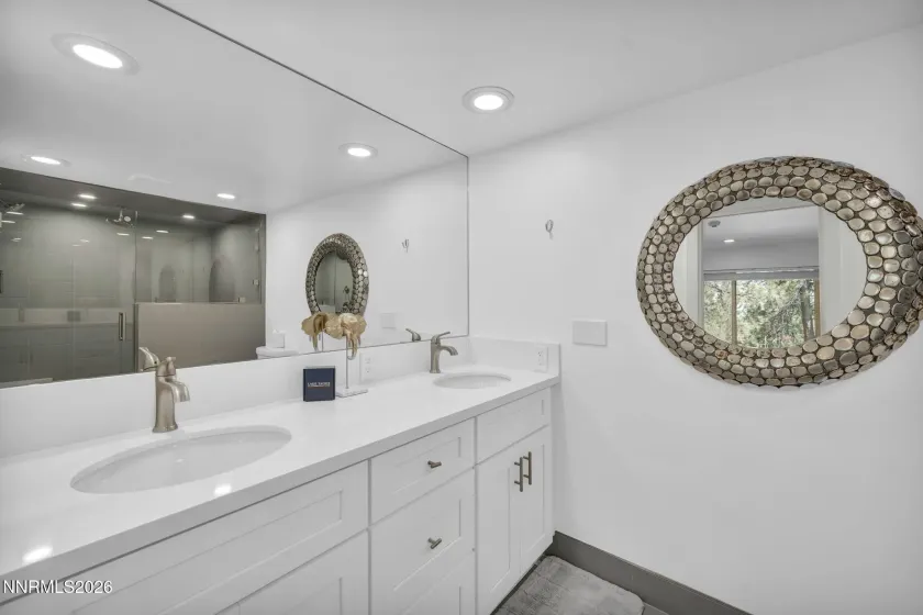 155 Holly, Stateline, Nevada 89449, 3 Bedrooms Bedrooms, ,4 BathroomsBathrooms,Residential,Residential,Holly,0,260008227
