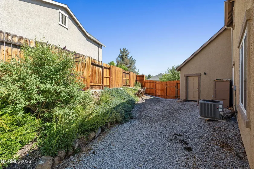 535 Sun Mesa, Sun Valley, Nevada 89433, 3 Bedrooms Bedrooms, ,2 BathroomsBathrooms,Residential,Residential,Sun Mesa,0,260008228