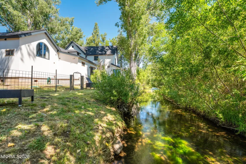 200 Main, Sierraville, California 96126, 5 Bedrooms Bedrooms, ,5 BathroomsBathrooms,Residential,Residential,Main,0,260008230