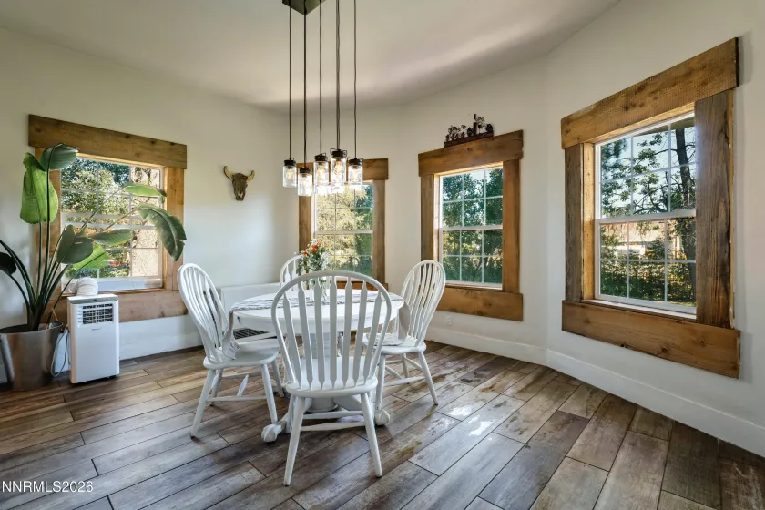 200 Main, Sierraville, California 96126, 5 Bedrooms Bedrooms, ,5 BathroomsBathrooms,Residential,Residential,Main,0,260008230