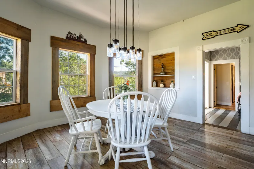 200 Main, Sierraville, California 96126, 5 Bedrooms Bedrooms, ,5 BathroomsBathrooms,Residential,Residential,Main,0,260008230