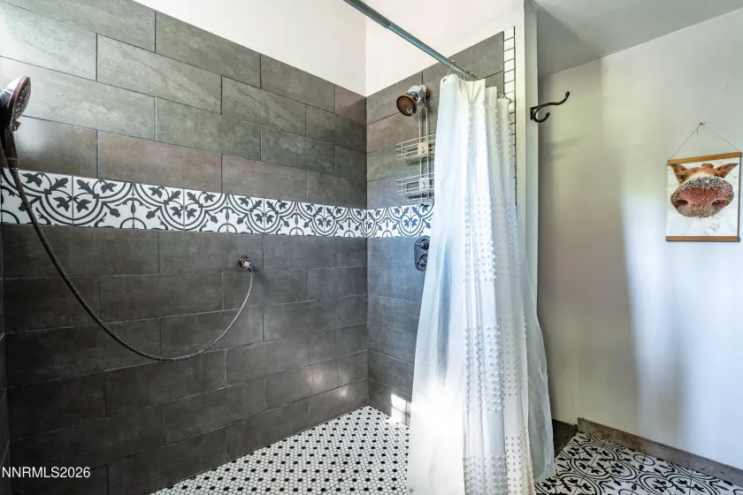 200 Main, Sierraville, California 96126, 5 Bedrooms Bedrooms, ,5 BathroomsBathrooms,Residential,Residential,Main,0,260008230