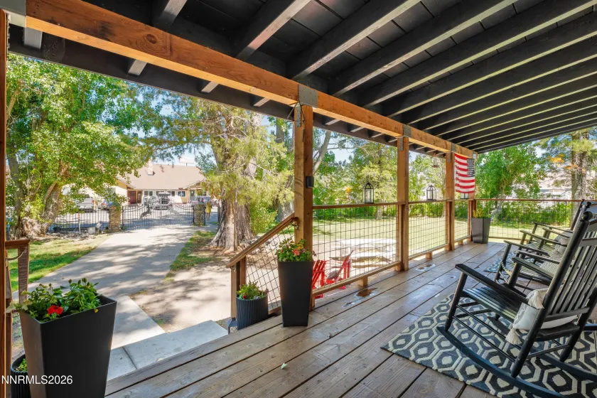 200 Main, Sierraville, California 96126, 5 Bedrooms Bedrooms, ,5 BathroomsBathrooms,Residential,Residential,Main,0,260008230