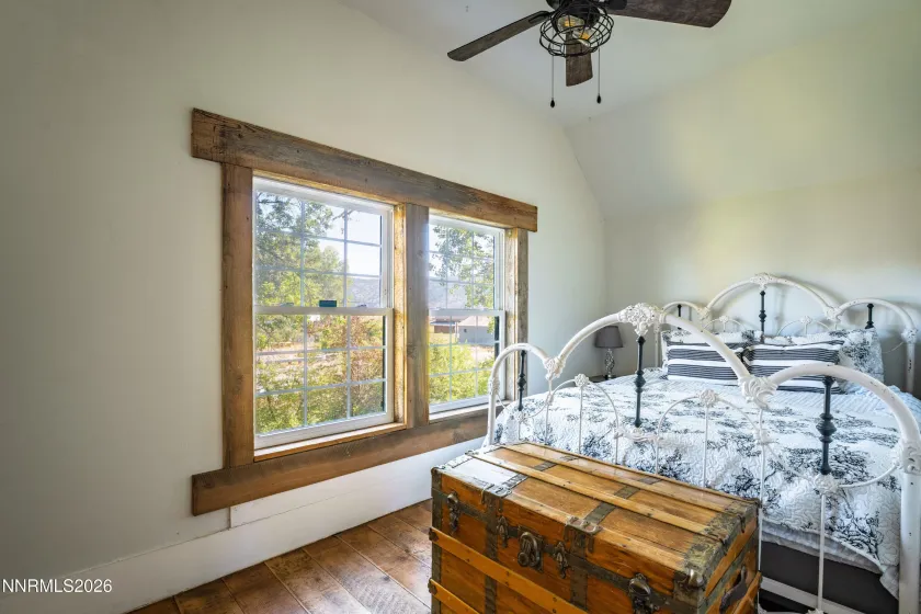 200 Main, Sierraville, California 96126, 5 Bedrooms Bedrooms, ,5 BathroomsBathrooms,Residential,Residential,Main,0,260008230