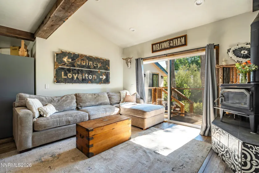 200 Main, Sierraville, California 96126, 5 Bedrooms Bedrooms, ,5 BathroomsBathrooms,Residential,Residential,Main,0,260008230