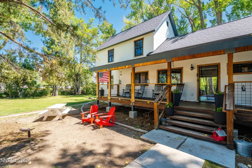 200 Main, Sierraville, California 96126, 5 Bedrooms Bedrooms, ,5 BathroomsBathrooms,Residential,Residential,Main,0,260008230
