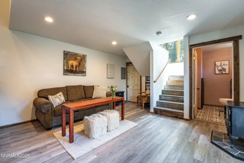 200 Main, Sierraville, California 96126, 5 Bedrooms Bedrooms, ,5 BathroomsBathrooms,Residential,Residential,Main,0,260008230