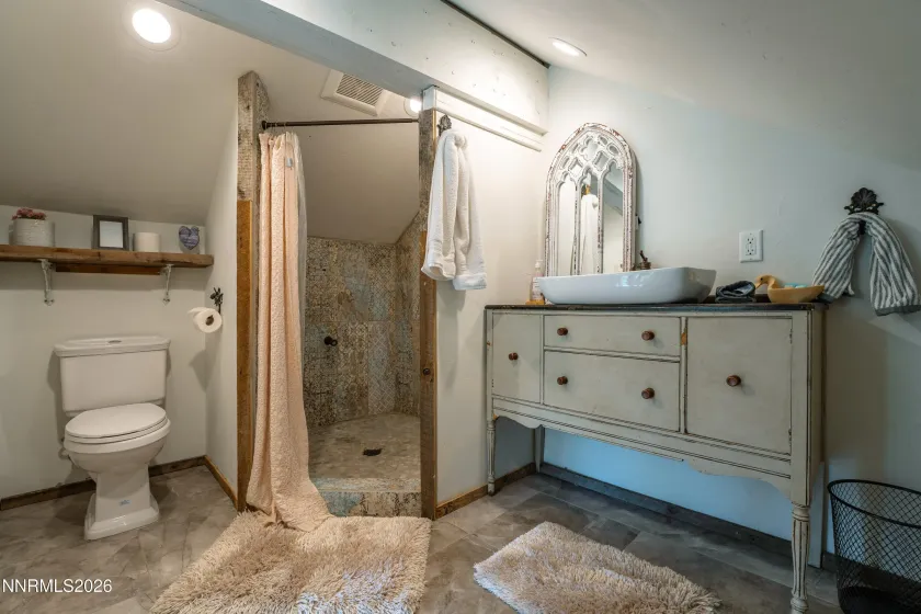 200 Main, Sierraville, California 96126, 5 Bedrooms Bedrooms, ,5 BathroomsBathrooms,Residential,Residential,Main,0,260008230