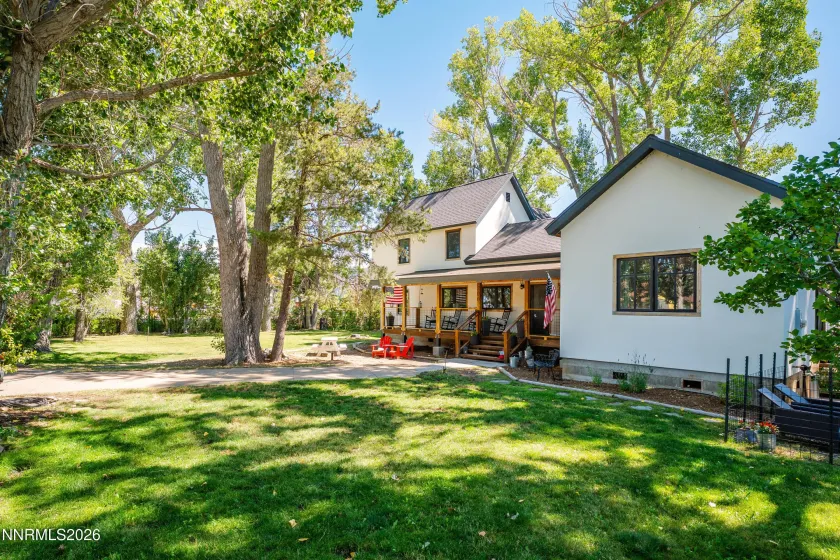 200 Main, Sierraville, California 96126, 5 Bedrooms Bedrooms, ,5 BathroomsBathrooms,Residential,Residential,Main,0,260008230