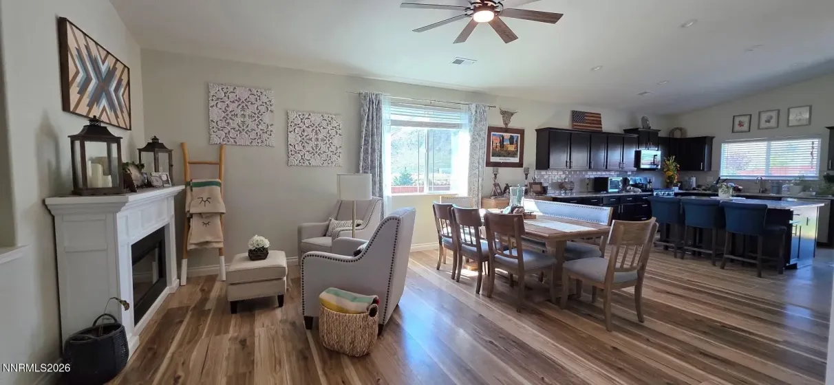 17859 Davis Meadow, Reno, Nevada 89508, 4 Bedrooms Bedrooms, ,3 BathroomsBathrooms,Residential,Residential,Davis Meadow,0,260008231