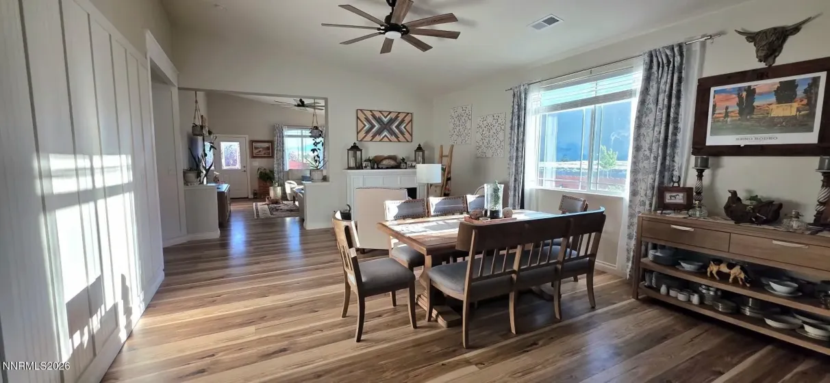 17859 Davis Meadow, Reno, Nevada 89508, 4 Bedrooms Bedrooms, ,3 BathroomsBathrooms,Residential,Residential,Davis Meadow,0,260008231