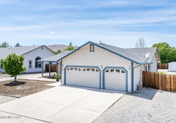 2291 Penguin, Sparks, Nevada 89441, 3 Bedrooms Bedrooms, ,2 BathroomsBathrooms,Residential,Residential,Penguin,0,260008233