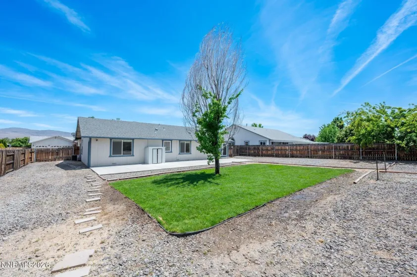 2291 Penguin, Sparks, Nevada 89441, 3 Bedrooms Bedrooms, ,2 BathroomsBathrooms,Residential,Residential,Penguin,0,260008233