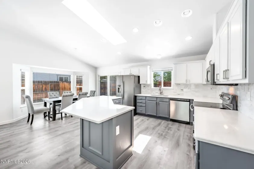 2291 Penguin, Sparks, Nevada 89441, 3 Bedrooms Bedrooms, ,2 BathroomsBathrooms,Residential,Residential,Penguin,0,260008233