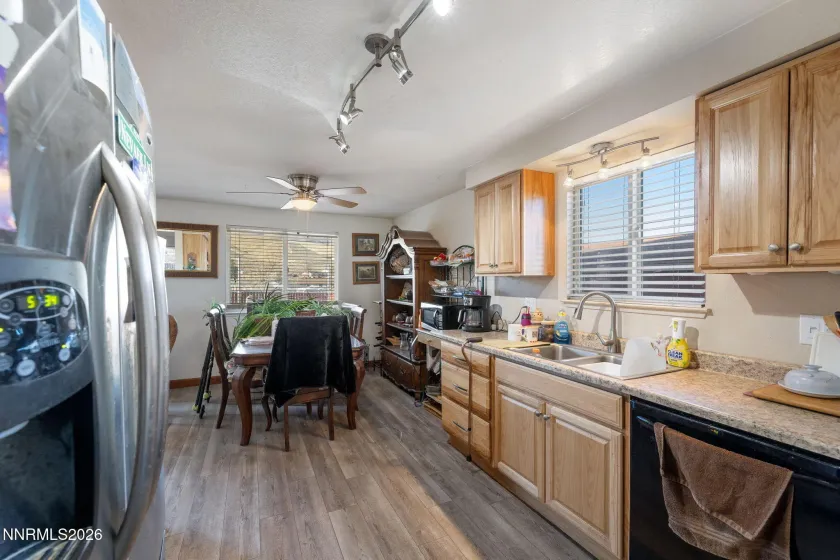 2265 Dakota, Reno, Nevada 89506, 3 Bedrooms Bedrooms, ,2 BathroomsBathrooms,Residential,Residential,Dakota,0,260008235
