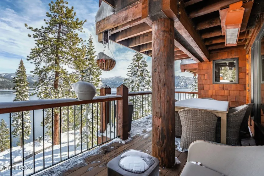 120 NV-28, Crystal Bay, Nevada 89402, 2 Bedrooms Bedrooms, ,3 BathroomsBathrooms,Residential,Residential,NV-28,0,260008236
