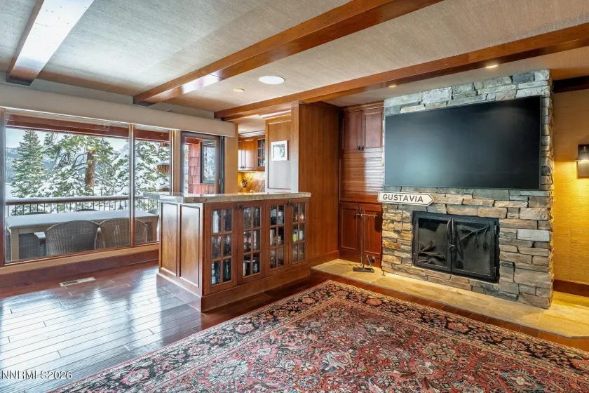 120 NV-28, Crystal Bay, Nevada 89402, 2 Bedrooms Bedrooms, ,3 BathroomsBathrooms,Residential,Residential,NV-28,0,260008236
